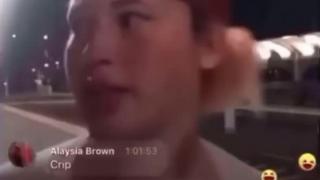 DUMB HOOD BITCH GETS DECKED AND PHONE STOLEN