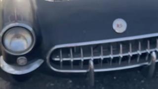 Monday Motor Madness # 115 - Barn Find Vette