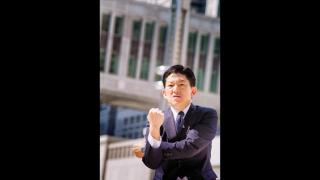 Japan's Gender War Has Gone Hot/Physical. Uh Oh!!