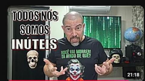 Tantas necessidades, num universo desnecessário!