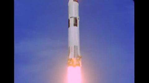 How did NASA Steer the Saturn V - Smarter Every Day 223