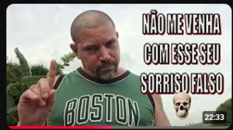 Sorria e o mundo sorrirá com você, chore e chorará sozinho!