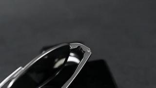 AOWEAR Sunglasses: Style & Protection