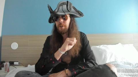 Gavin Newsom is an Awkward, Astroturfed Loser