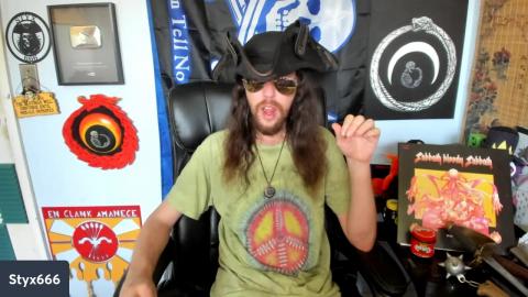 Thursday LIVE: Hulk Hogan, Obama and Russiagate, ICE Masks, Woke AI, Fungus, bantz!