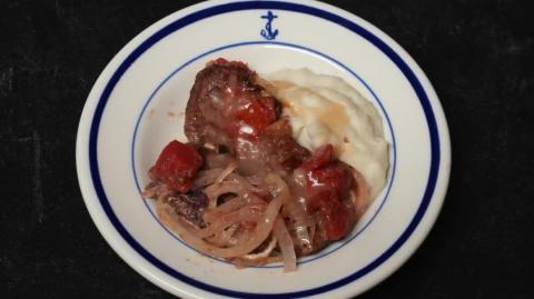 Eating aboard a US Submarine during World War 2