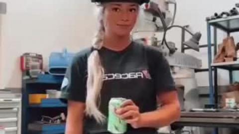 Hot Chick Welder