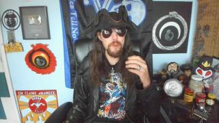 Daily Beast Continues to Suck Comeys Cock