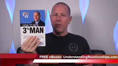 How Texting Can Be Mysterious & Cause Women To Chase You