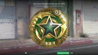 Aprimorando a medalha do CS2 2025 - Esmeralda, o jogo não deveria merecer minha atenção mais eu estou viciado fazer o que.