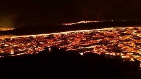 Fast-moving Lava River - See Pinned Comment for Links.