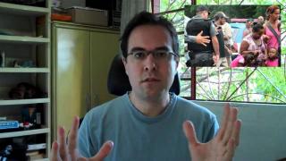 Policial espirra spray de pimenta em criança em manifestação no Rio - 28/03/11 | Daniel Fraga