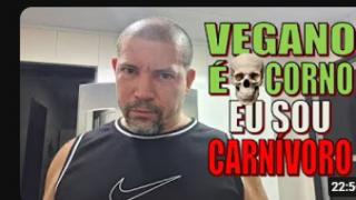 Culinária anti-vegana! Comendo carne de cadáver numa madrugada de certezas absolutas!