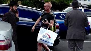 how do you know that you're being watched when you're on a government watch list watch this video