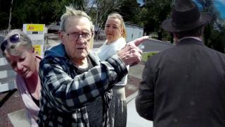 how do you know that you're being watched when you're on a government watch list watch this video