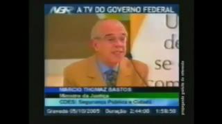 “O objetivo do desarmamento não é tirar as armas dos bandidos” por Márcio Thomáz Bastos