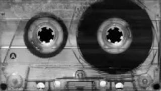 NOSTALGIA E SEGUIR EM FRENTE TRUNKS DO FUTURO