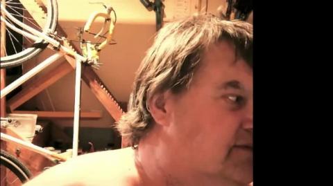 Where is me fucking phone