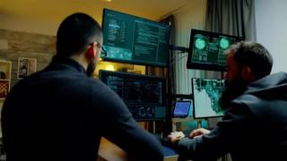 Agentes duplos - 9 de fevereiro de 2025 - J.R. Nyquist e Alex Benesch