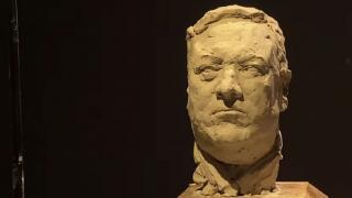 2020 Sculpting a Portrait of Mike Pompeo