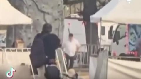 BONDI SHOOTINGS - Two men casually walking by, being shot at and missed - WTF