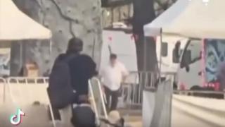 BONDI SHOOTINGS - Two men casually walking by, being shot at and missed - WTF