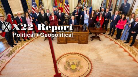 Ep 3798b - Trump Counters The Fake News,Uniting His Team For The Next Phase Of The Plan,My Fellow...