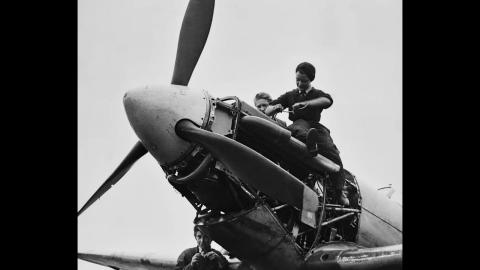 The GENIUS Who Built A Gearbox Inside A Propeller