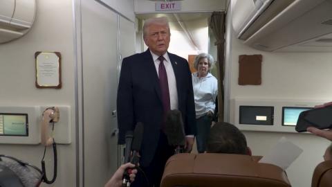 President Trump Gaggles with Press on Air Force One En Route Joint Base Andrews, Jan. 22, 2026
