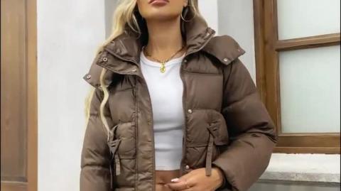 Trendy Women's Insulated Hooded Jacket for Cold Weather