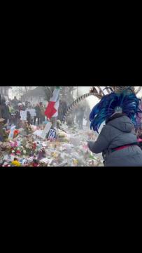 Renee Good’s Memorial is Full of Fake Indians and Mexican Flags