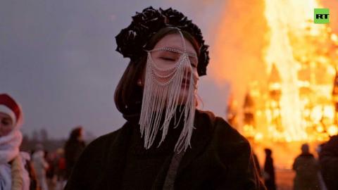 Inland VIsions | Fire and Feast of the Russian Maslenitsa