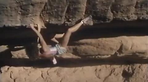 Catherine Destivelle - Awesome free solo climbing in Mali 1988