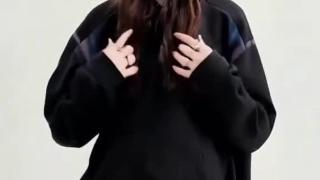 Loose Fit Hoodie with Colorful Stripes – Trendy Oversized Casual Pullover for Women