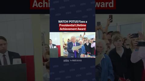 AMAZING. President Trump fixes this man's Presidential Lifetime Achievement Award!