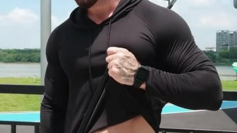 Men’s Breathable Long Sleeve Sport Hoodie – Casual Fitness Pullover for Spring & Summer