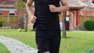 Men’s Summer Fitness Hooded Tank Top – Breathable Casual Sports Sleeveless Hoodie T-Shirt