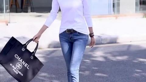 Trendy Women’s T-Shirt – Stylish & Modern Everyday Look