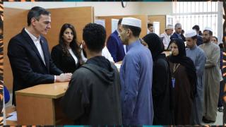 LHLP 147 - 02 España regulariza a 500.000 sin papeles Qué significa realmente