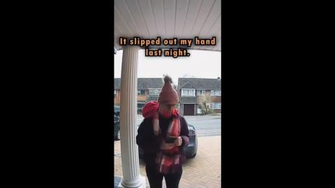 Another thieving, lying, free loading arsehole of a woman - avoiding personal responsibility and accountability.