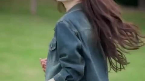 Vintage Blue Denim Jacket – A Timeless Classic for Effortless Style