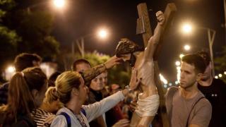 A Incoerência dos Feriados Santos!