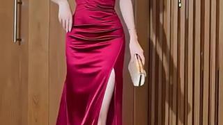 Sophisticated Women’s Evening Maxi Dress with Slit for Formal Events and Parties