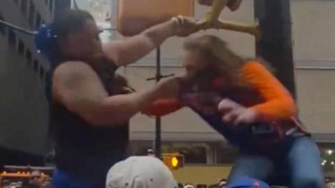 Two Trashy Knicks Fans Try to Kill Each Other