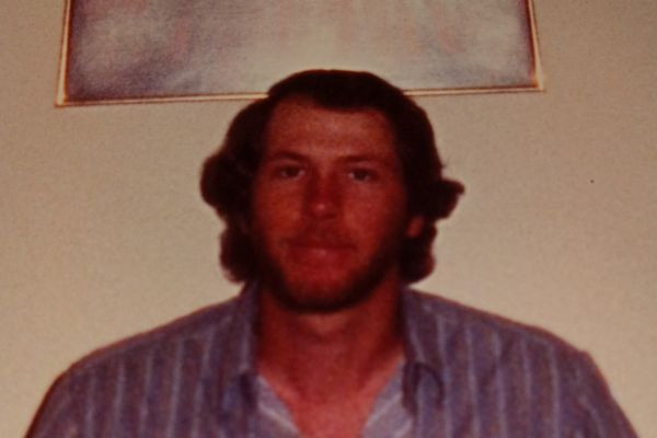 Normal American around 1985...