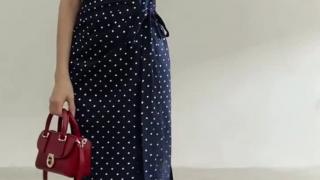 Chic Vintage Style Polka Dot Dress with Gathered Waist Detail