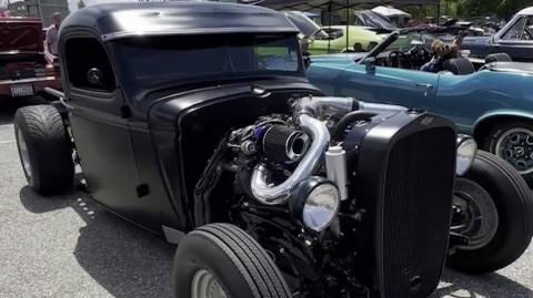 Monday Motor Madness # 185 - Twin Turbo Hauler