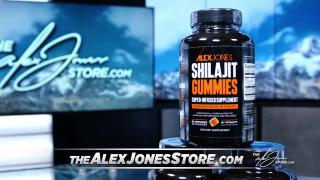 EXCLUSIVE: Alex Jones Offers To Debate Naomi Wolf After Her Public Meltdown