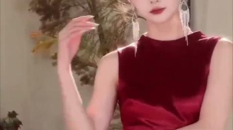 Elegant Red Satin Evening Dress for Women with Ruched Waist and Luxury Silhouette