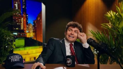 Nick Fuentes reacts to Keith Woods being denied entry to the US